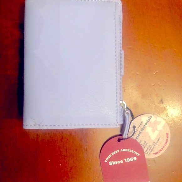 Mundi Purple Wallet… Women’s. Small. Super Cute! Perfect for Spring/Summer 🌸 - Picture 5 of 7